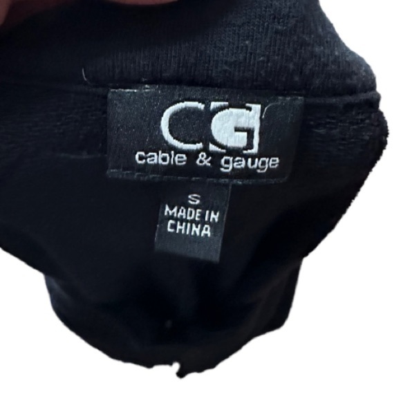 Cable & Gauge‎ Black Shorts Romper - Picture 6 of 6